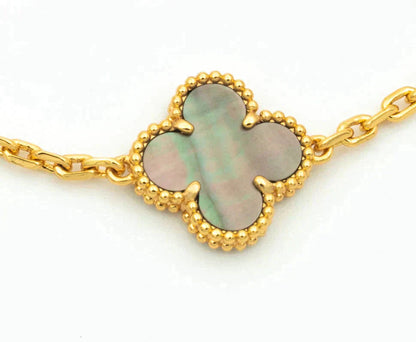 [⭐Reverie Jewels] CLOVER 5 MOTIF GRAY MOP BRACELET COLLECTION