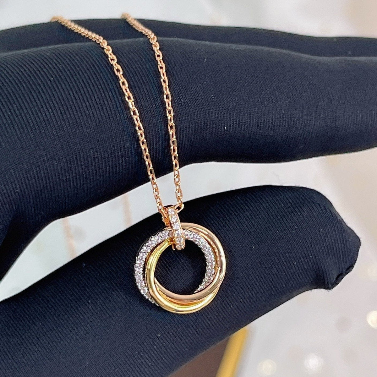 [⭐Reverie Jewels]TRINITY NECKLACE SILVER GOLD PINK GOLD DIAMONDS