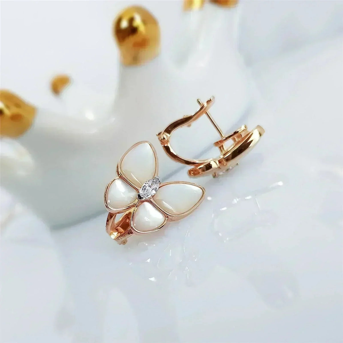 [⭐Reverie Jewels]BUTTERFLY MOP DIAMOND EARRINGS