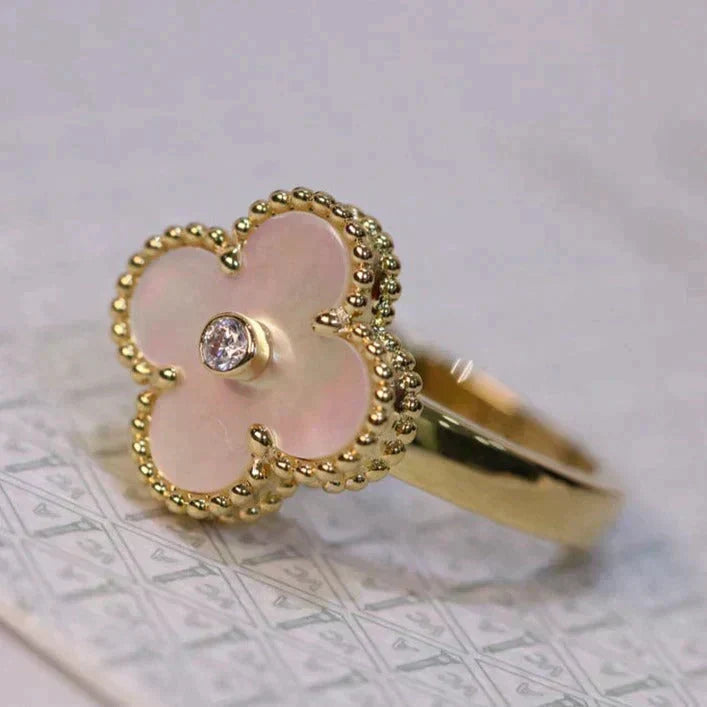 [⭐Reverie Jewels]CLOVER PINK MOP RING GOLD DIAMOND