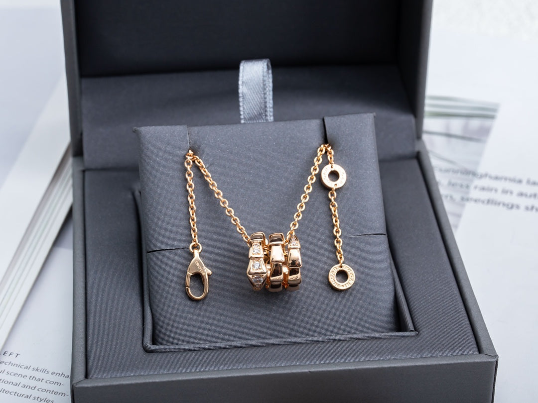 [⭐Reverie Jewels]SERPENTI PINK GOLD NECKLACE DIAMOND