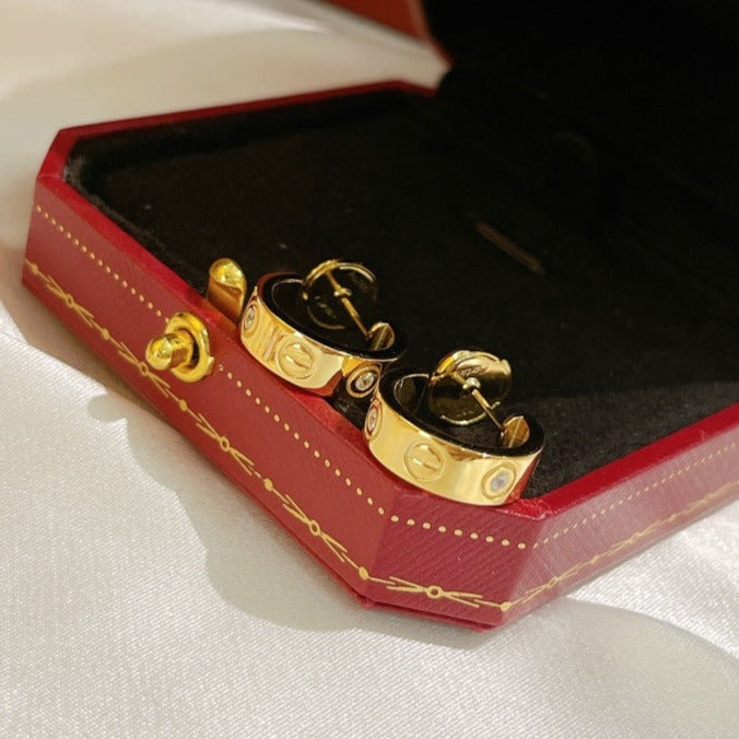 [⭐Reverie Jewels]LOVE EARRINGS 5.7MM 2 DIAMONDS