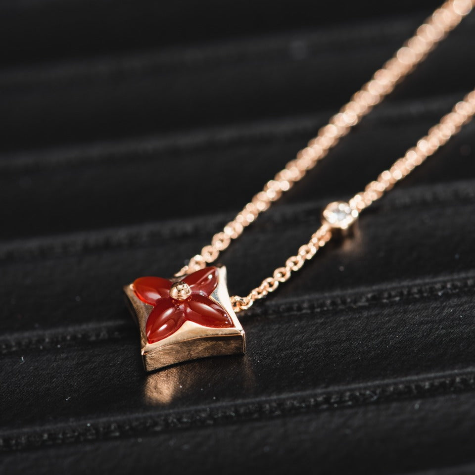 [⭐Reverie Jewels]STAR NECKLACE PINK GOLD 1 DIAMOND
