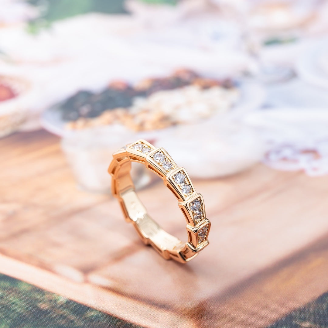 [⭐Reverie Jewels]SERPENTI RING PINK GOLD DIAMOND PAVED 3MM
