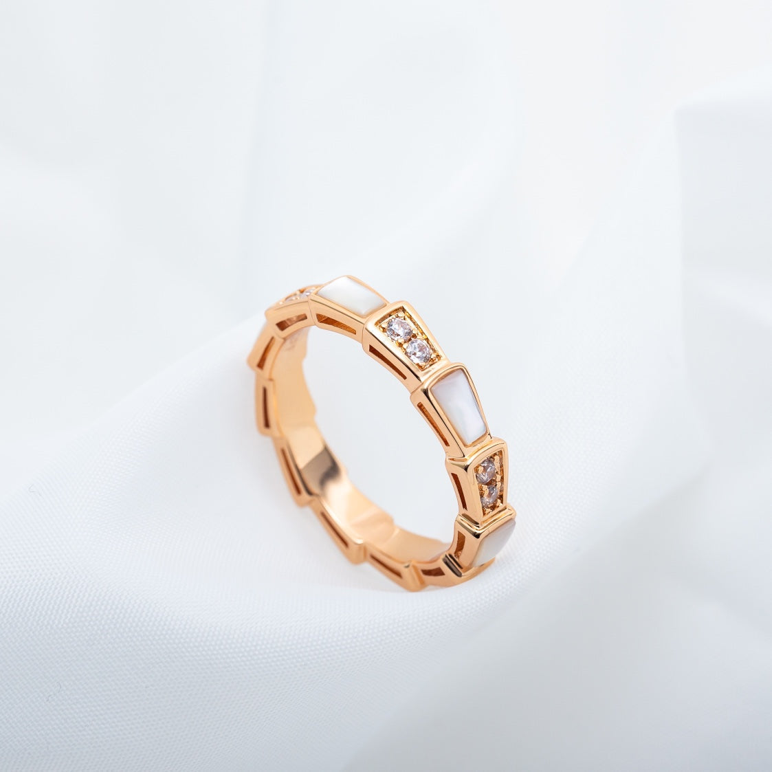 [⭐Reverie Jewels]SERPENTI RING PINK GOLD DIAMOND MOP 3MM