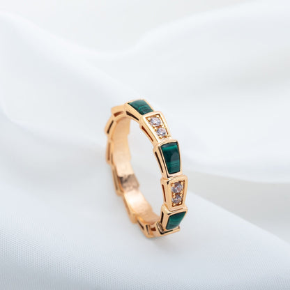 [⭐Reverie Jewels]SERPENTI RING PINK GOLD MALACHITE DIAMOND 3MM