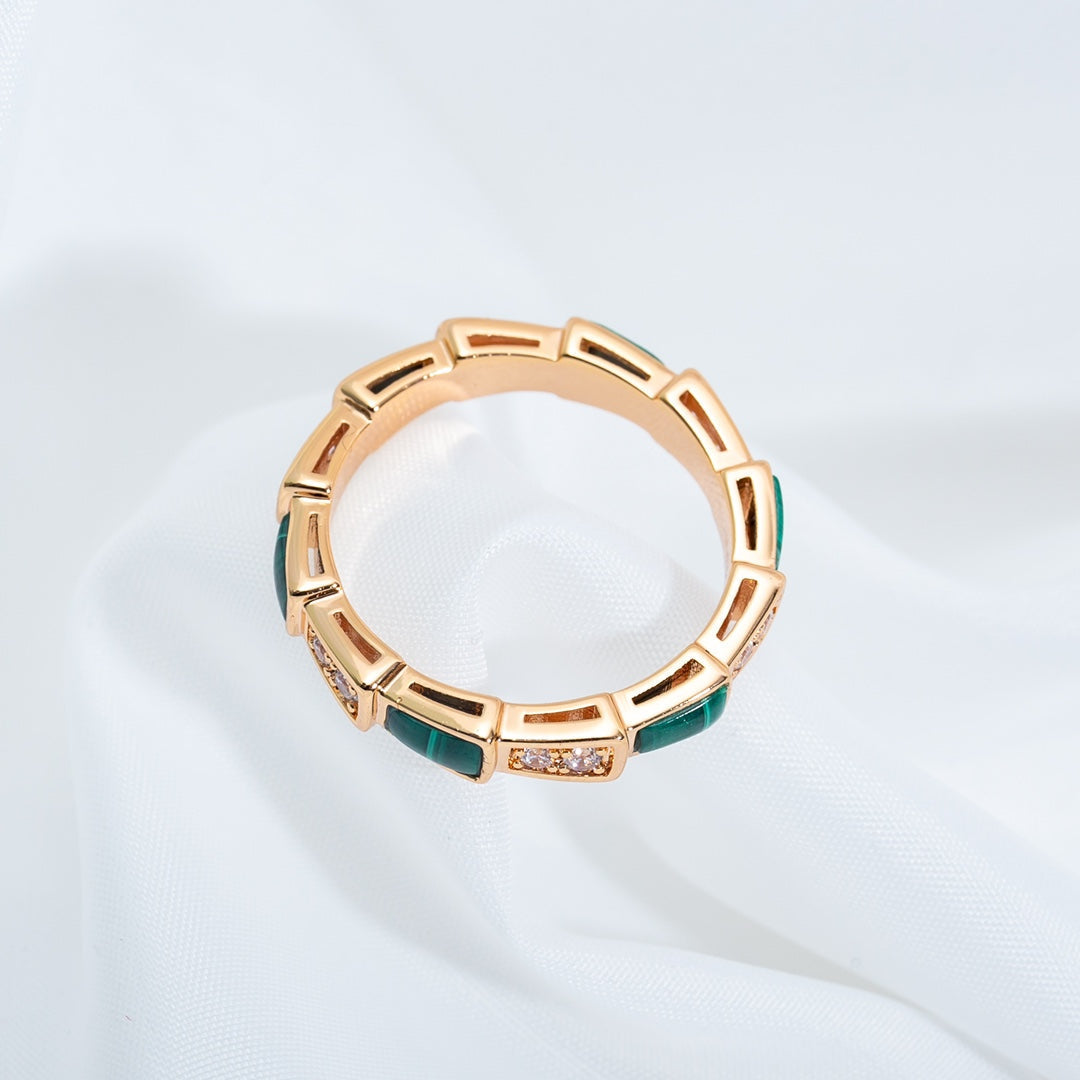 [⭐Reverie Jewels]SERPENTI RING PINK GOLD MALACHITE DIAMOND 3MM