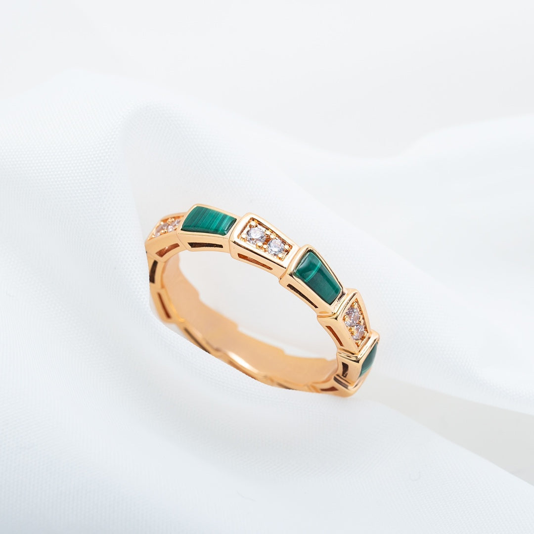 [⭐Reverie Jewels]SERPENTI RING PINK GOLD MALACHITE DIAMOND 3MM