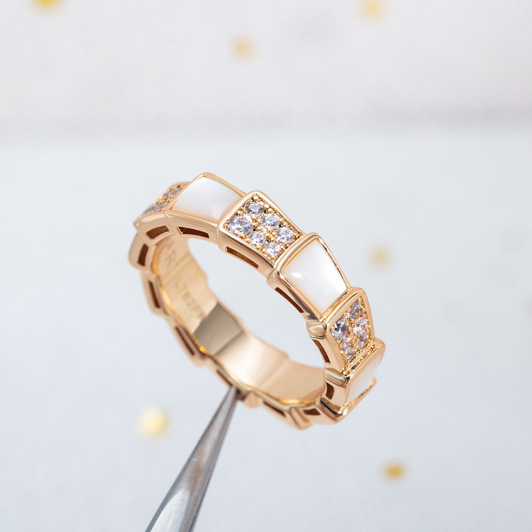 [⭐Reverie Jewels]SERPENTI RING PINK GOLD MOP DIAMOND PAVED 4MM