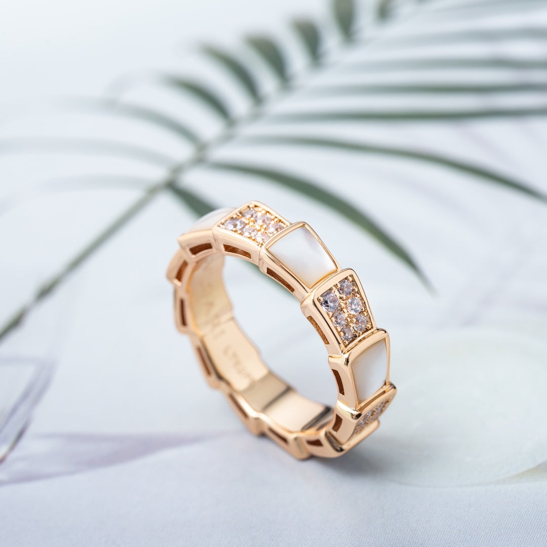 [⭐Reverie Jewels]SERPENTI RING PINK GOLD MOP DIAMOND PAVED 4MM