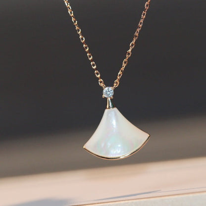 [⭐Reverie Jewels]DREAM NECKLACE WHITE MOP PINK GOLD 1 DIAMOND