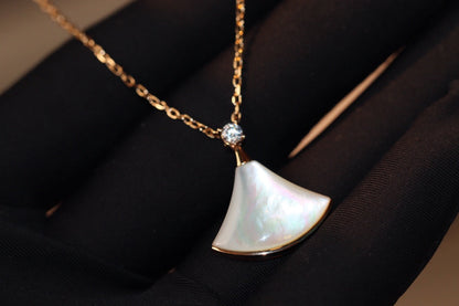 [⭐Reverie Jewels]DREAM NECKLACE WHITE MOP PINK GOLD 1 DIAMOND