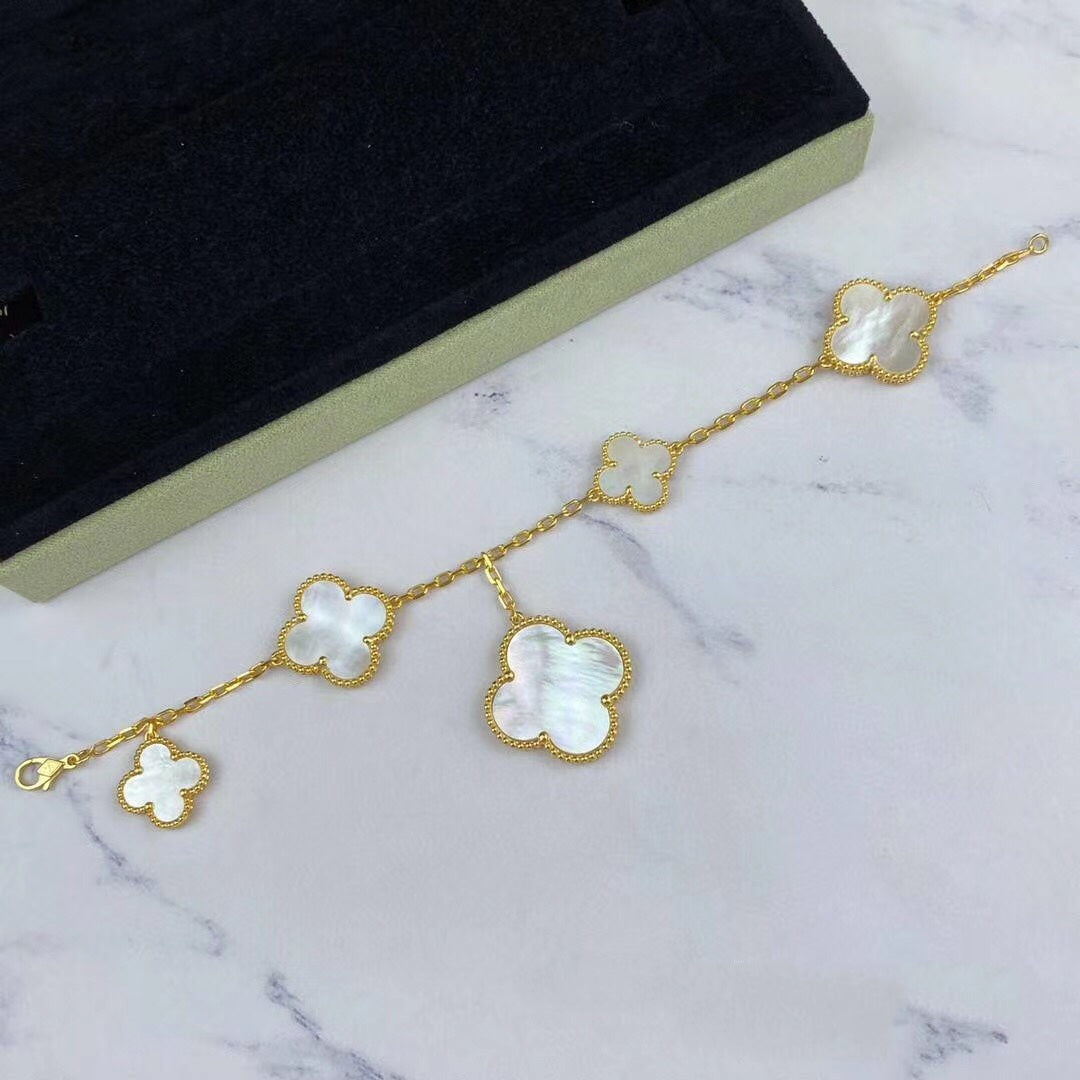 [⭐Reverie Jewels]MAGIC CLOVER MOP GOLD BRACELET 5 MOTIFS
