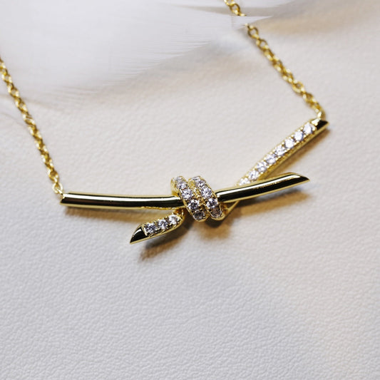 [Reverie Jewels]KNOT NECKLACE GOLD DIAMONDS