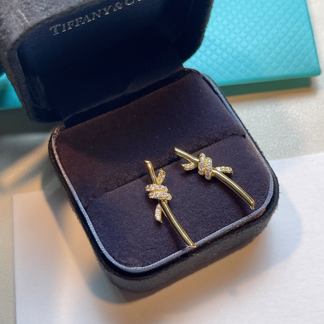 [Reverie Jewels]KNOT EARRINGS GOLD DIAMOND