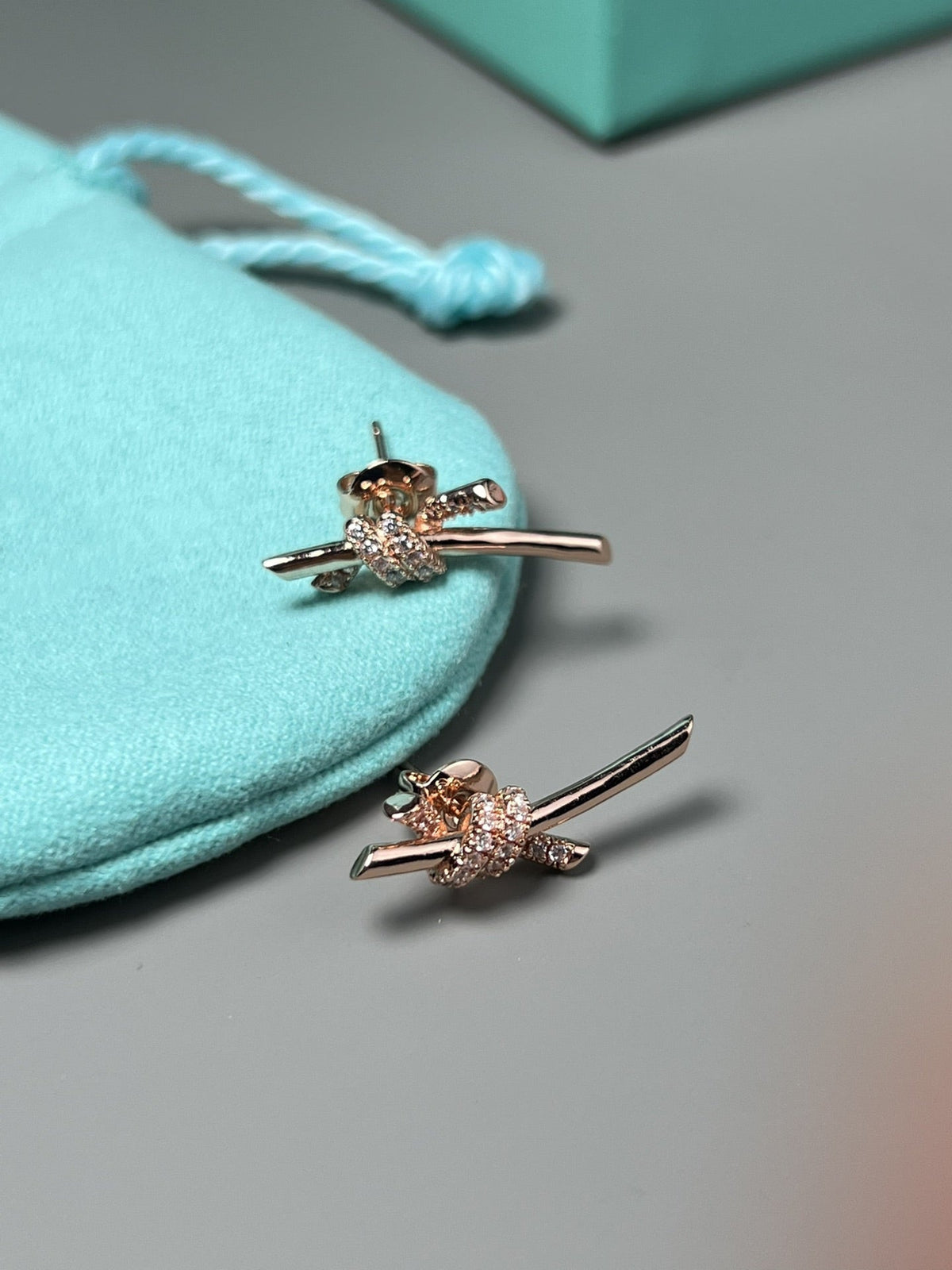 [Reverie Jewels]KNOT EARRINGS PINK GOLD DIAMOND