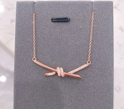 [Reverie Jewels]KNOT NECKLACE DIAMONDS