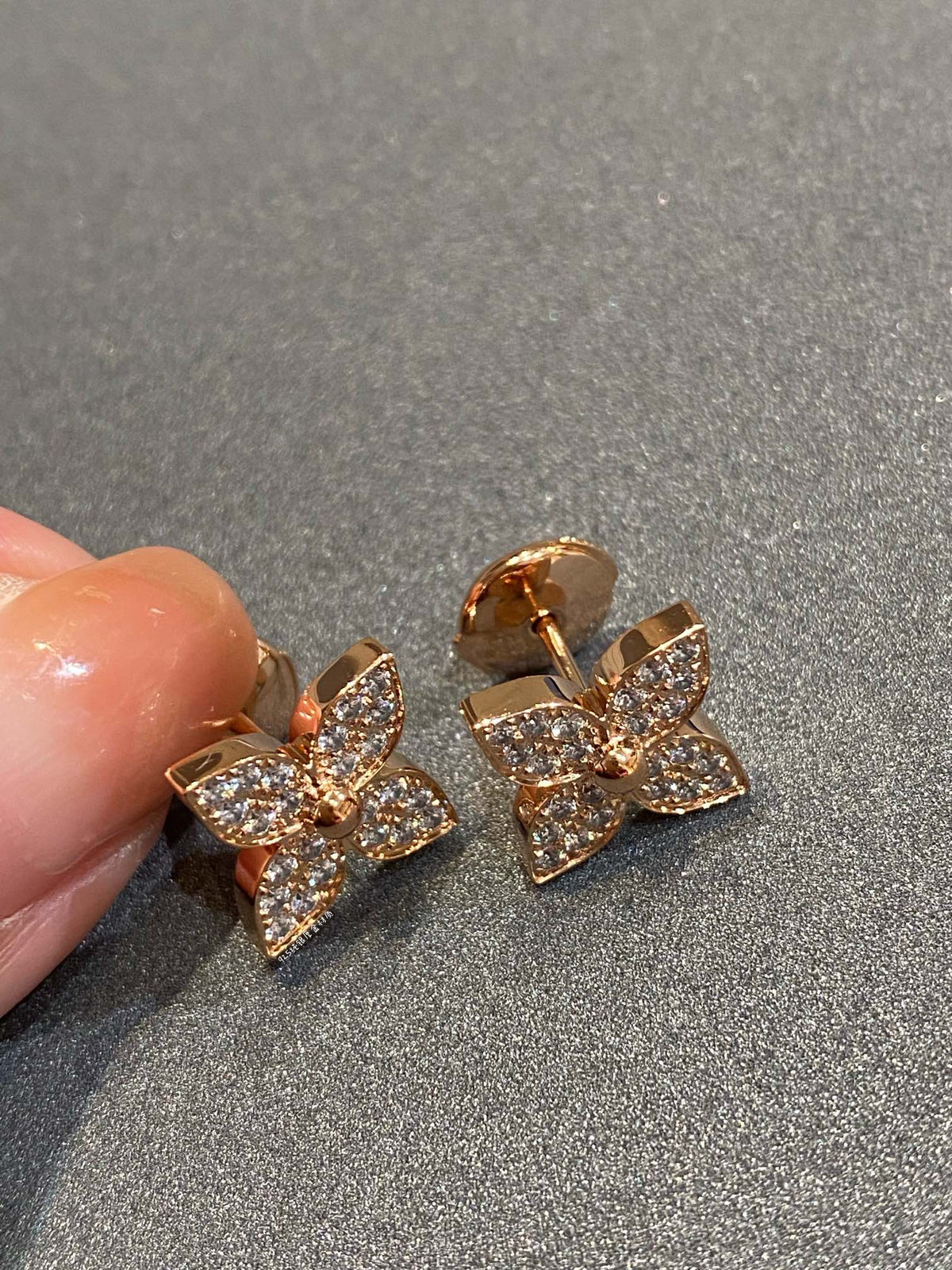 [⭐Reverie Jewels]STAR DIAMOND EARRINGS