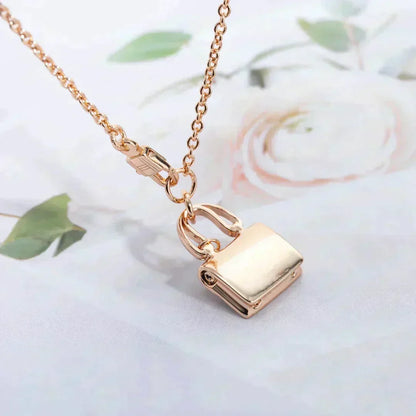 [⭐Reverie Jewels]AMULETTE PEDANT ROSE GOLD NECKLACE