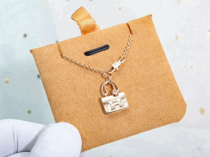 [⭐Reverie Jewels]AMULETTE PEDANT ROSE GOLD NECKLACE