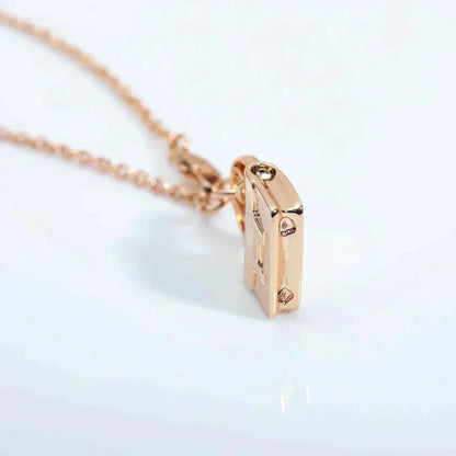 [⭐Reverie Jewels]AMULETTE PEDANT ROSE GOLD NECKLACE