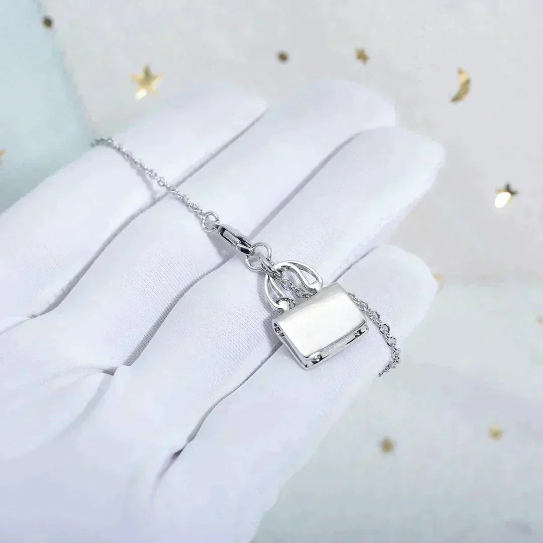 [⭐Reverie Jewels]AMULETTE PEDANT SILVER NECKLACE