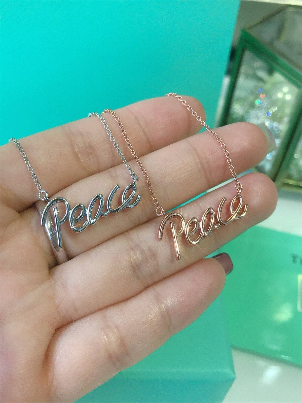 [Reverie Jewels]PEACE TEXT PEDANT NECKLACE