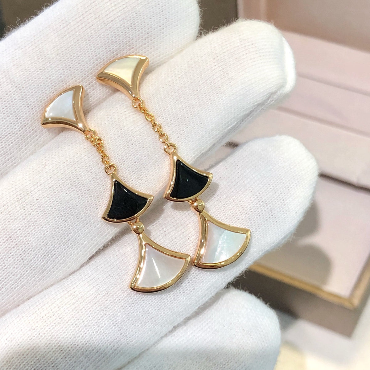 [⭐Reverie Jewels]DREAM EARRINGS 3 MOTIFS ONYX MOP PINK GOLD