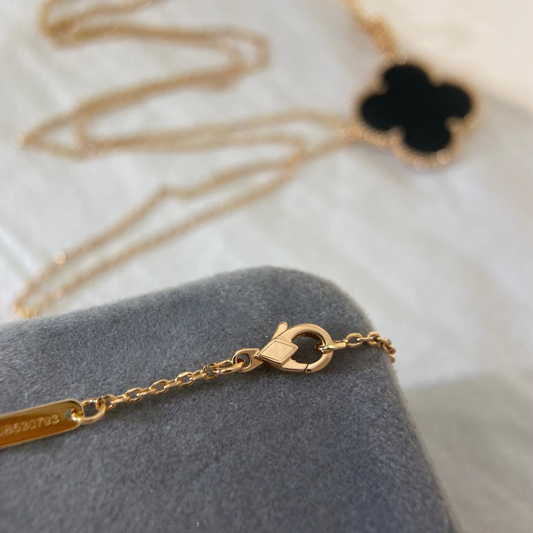 [⭐Reverie Jewels]CLOVER 25MM NECKLACE GOLD ONYX