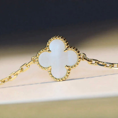 [⭐Reverie Jewels]CLOVER 20 MOTIFS WHITE MOP NECKLACE