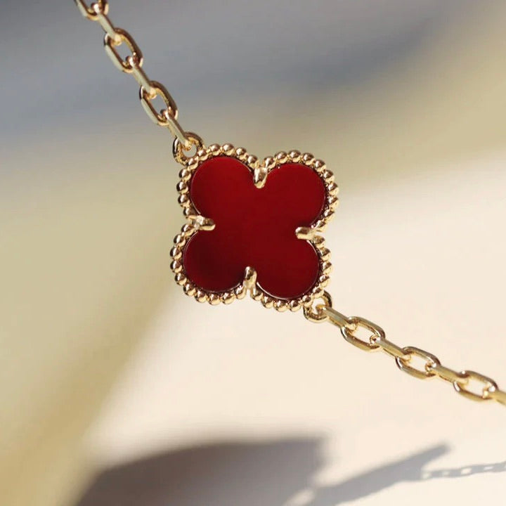 [⭐Reverie Jewels]CLOVER 20 MOTIFS CARNELIAN NECKLACE