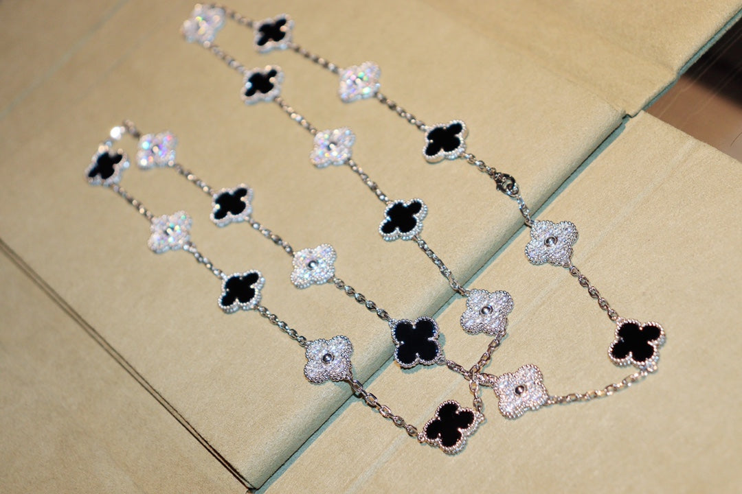 [⭐Reverie Jewels]CLOVER 20 MOTIFS ONYX DIAMOND SILVER