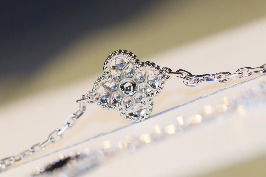 [⭐Reverie Jewels]CLOVER 20 MOTIFS ONYX DIAMOND SILVER