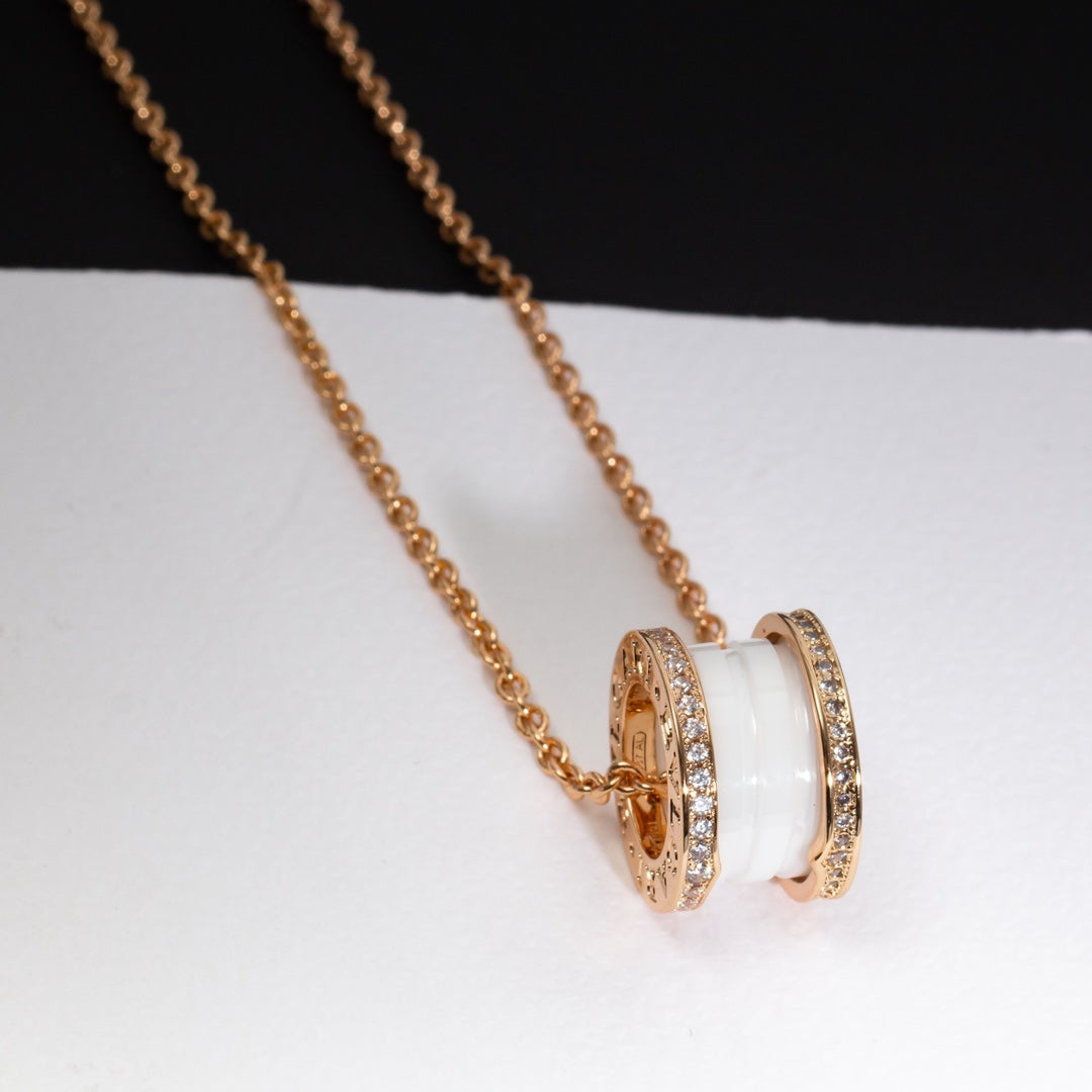 [⭐Reverie Jewels]ZERO 1 WHITE CERAMIC PINK GOLD DIAMOND NECKLACE