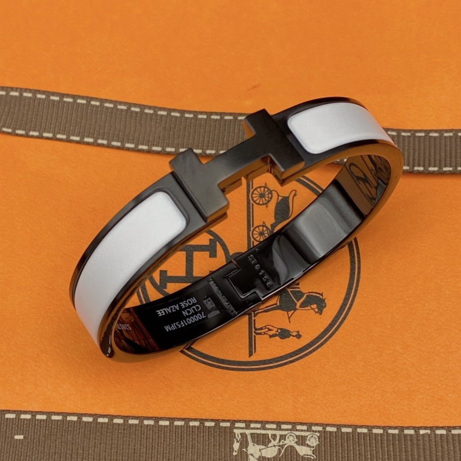 [⭐Reverie Jewels]H BRACELET 12MM BLACK WHITE CERAMIC