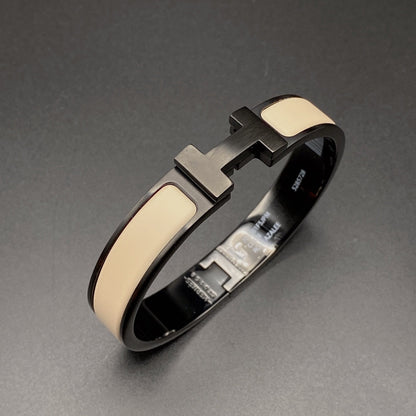 [⭐Reverie Jewels]H BRACELET 12MM BLACK BEIGE CERAMIC