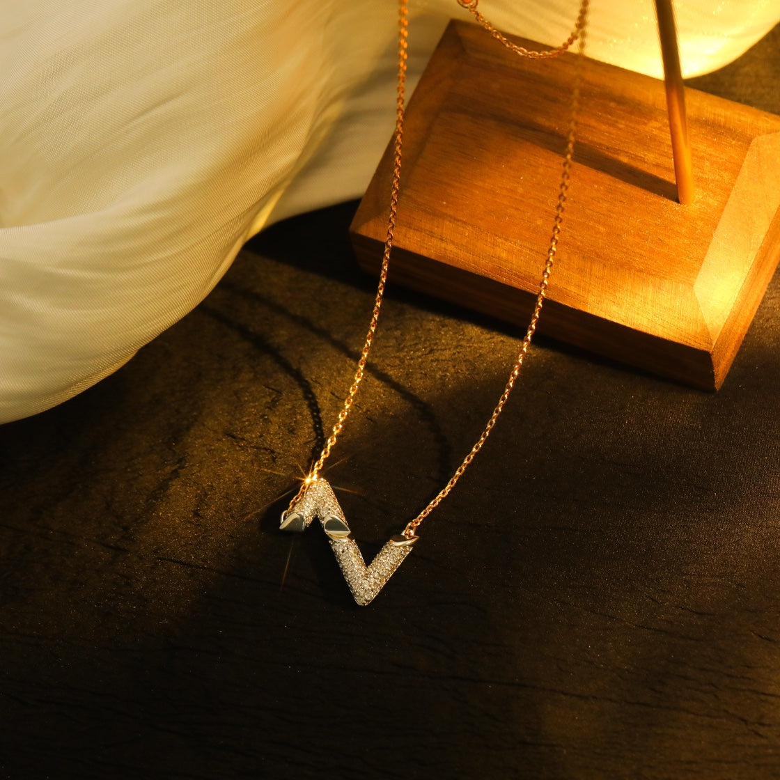 [⭐Reverie Jewels]VOLT SILVER DIAMOND PEDANT NECKLACE
