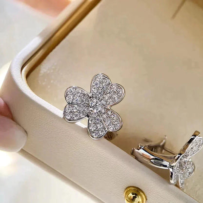 [⭐Reverie Jewels]CLOVER COMOS DIAMOND EARRINGS SILVER