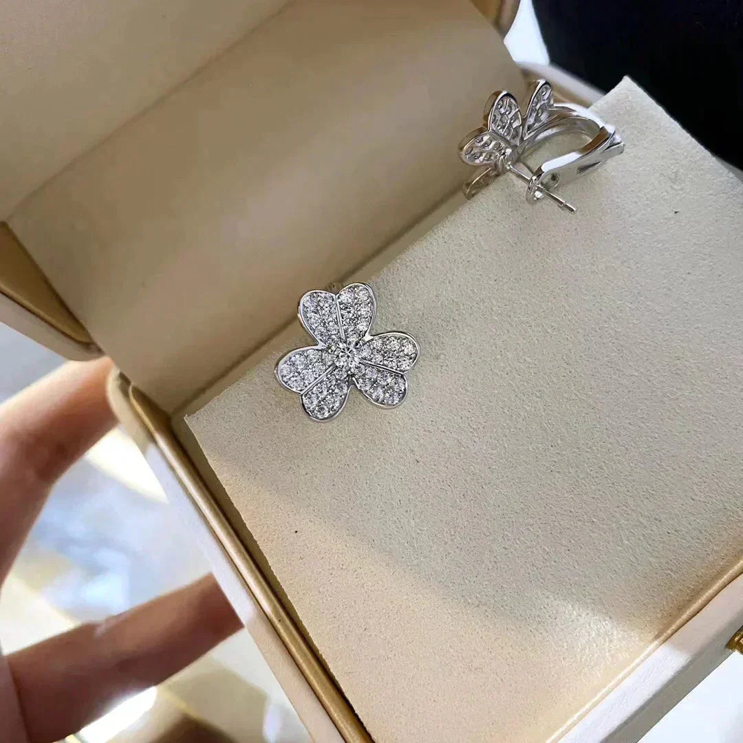 [⭐Reverie Jewels]CLOVER COMOS DIAMOND EARRINGS SILVER