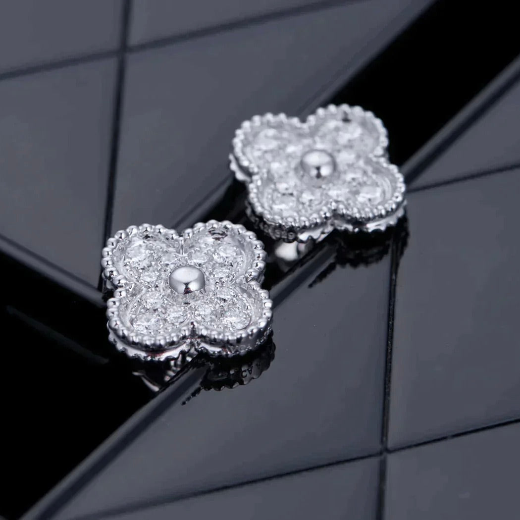 [⭐Reverie Jewels]CLOVER 1 MOTIFS DIAMOND STUD EARRINGS SILVER