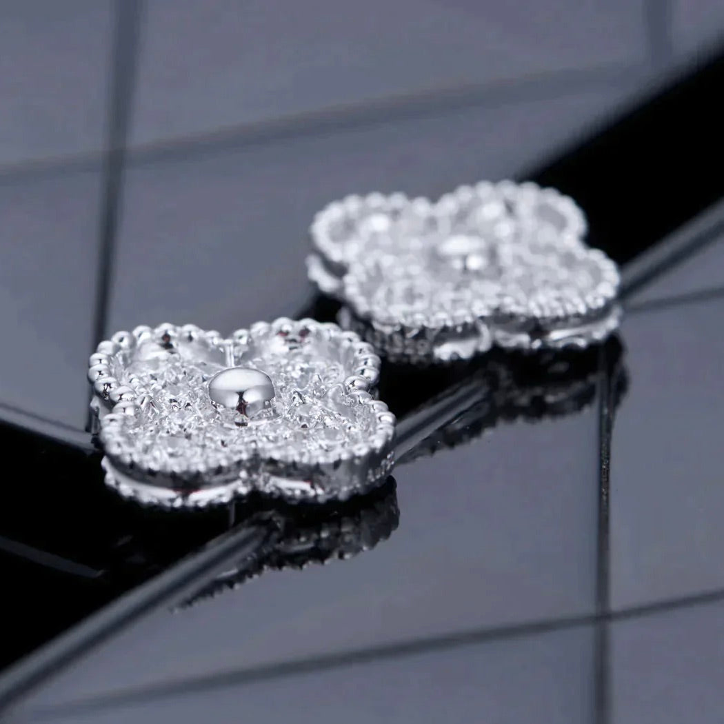 [⭐Reverie Jewels]CLOVER 1 MOTIFS DIAMOND STUD EARRINGS SILVER