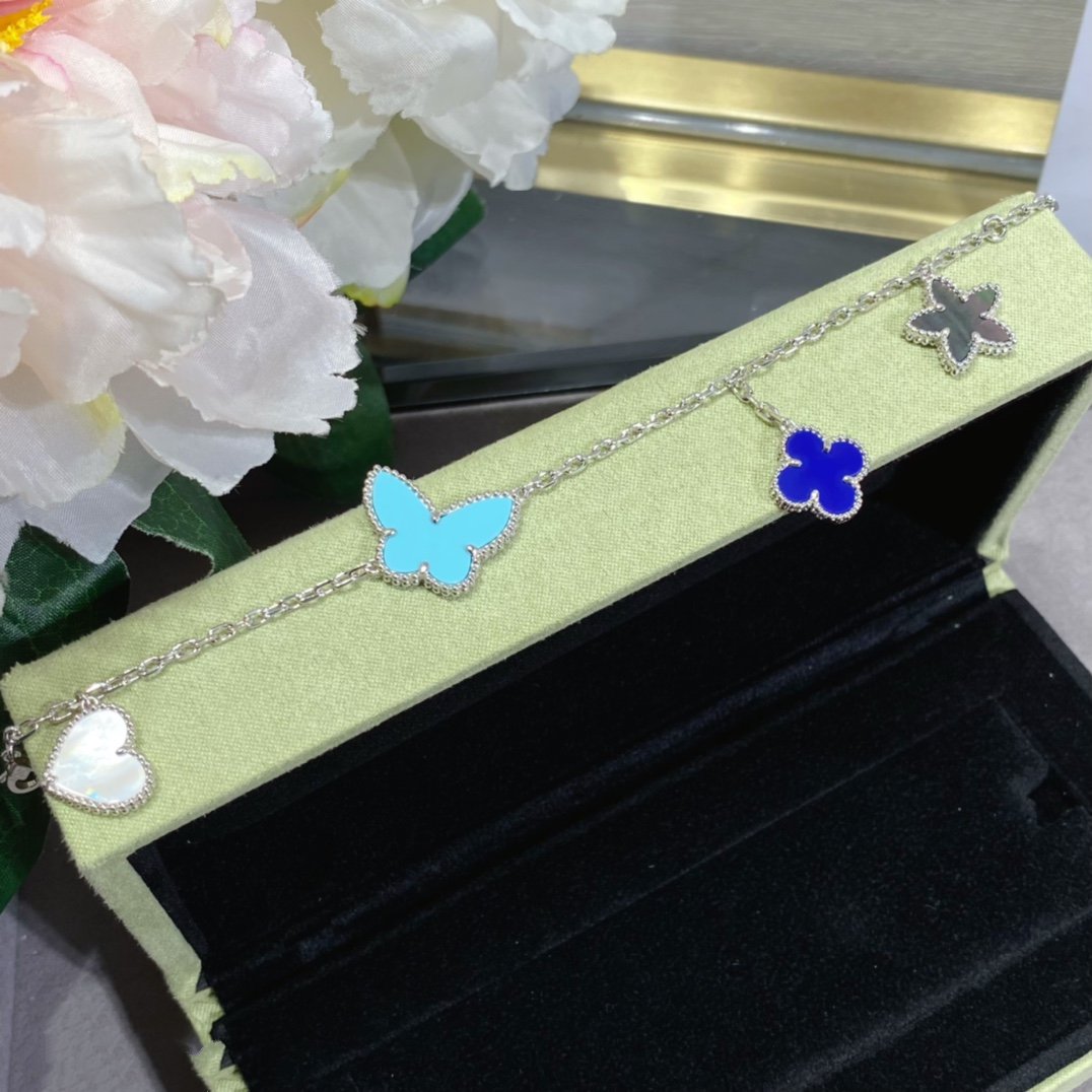 [⭐Reverie Jewels]LUCKY SPRING SILVER BRACELET 4 MOTIF