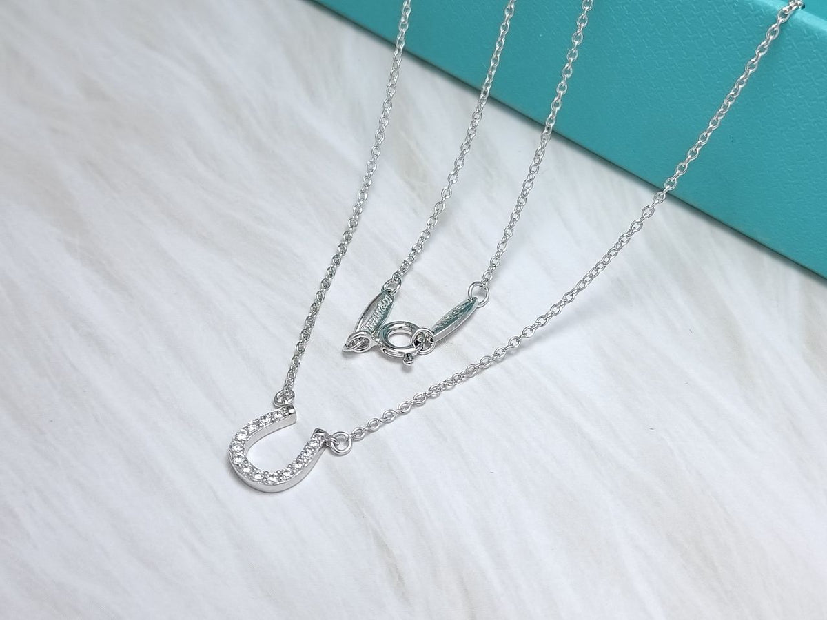 [Reverie Jewels]U PEDANT DIAMOND NECKLACE