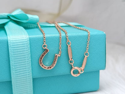 [Reverie Jewels]U PEDANT DIAMOND NECKLACE
