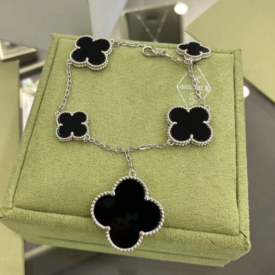 [⭐Reverie Jewels]CLOVER 5 MOTIFS SIVLER ONYX BRACELET