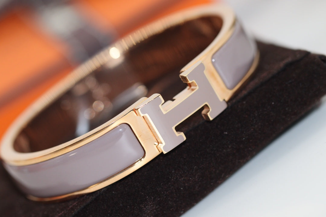 [⭐Reverie Jewels]H BRACELET 12MM BROWN