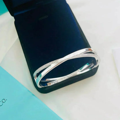 [Reverie Jewels]NARROW HINGED BANGLEIN WITH DIAMONDS SMALL