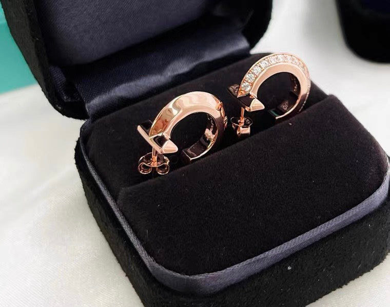 [Reverie Jewels]HOOP EARRINGS IN ROSE GOLD WITH DIAMONDS