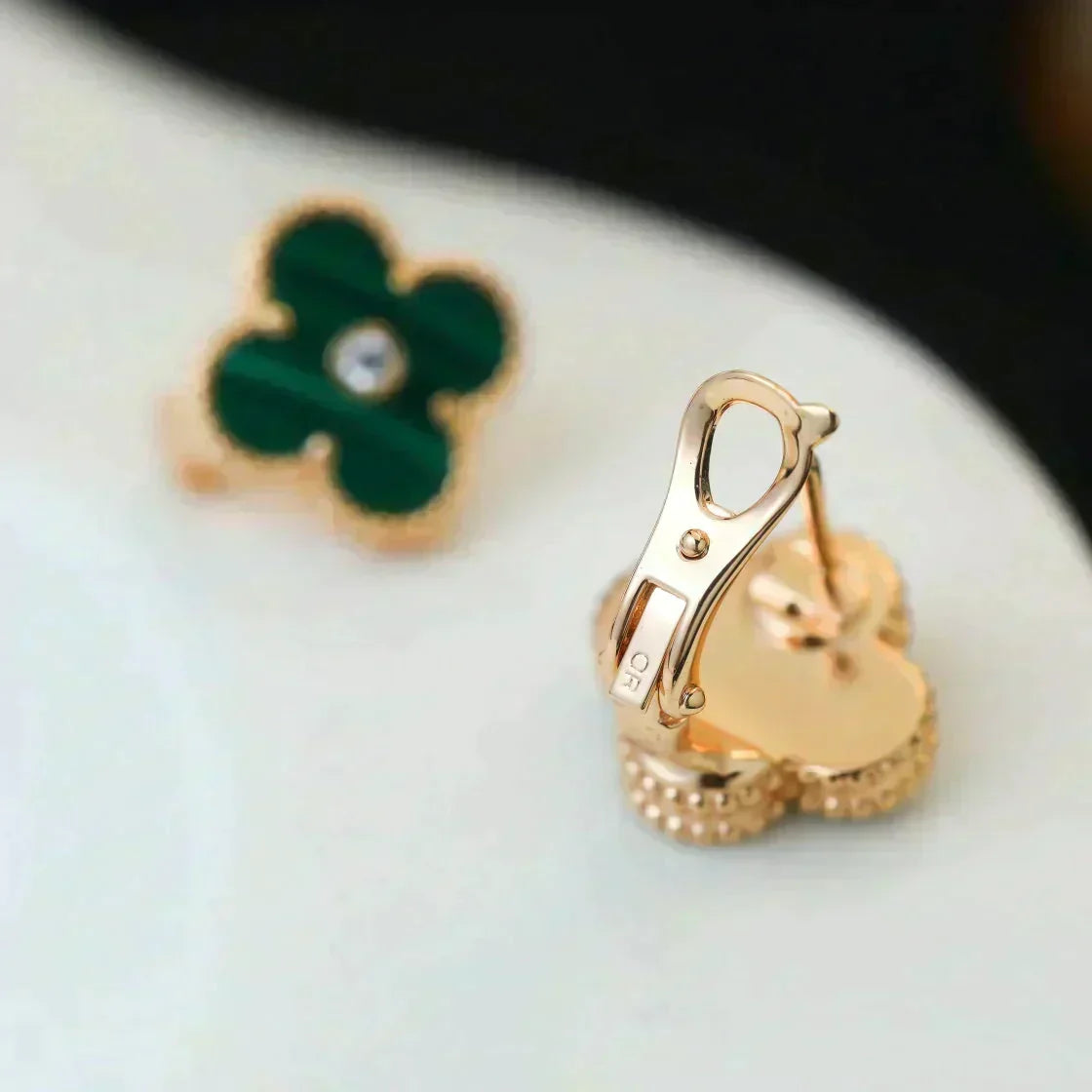 [⭐Reverie Jewels]CLOVER MEDIUM 1 MOTIFS MALACHITE DIAMOND EARRINGS