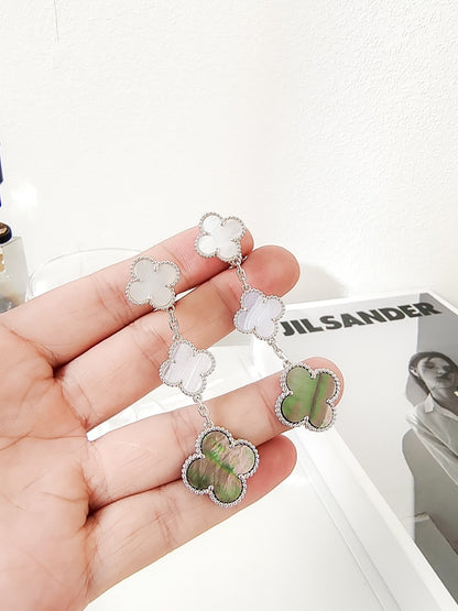 [⭐Reverie Jewels]CLOVER 3 MOTIFS CHALCEDONY DARK MOP SILVER EARRINGS